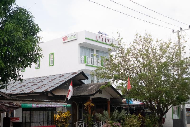 Audi Inn Hotel Tanjung Pandan Extérieur photo